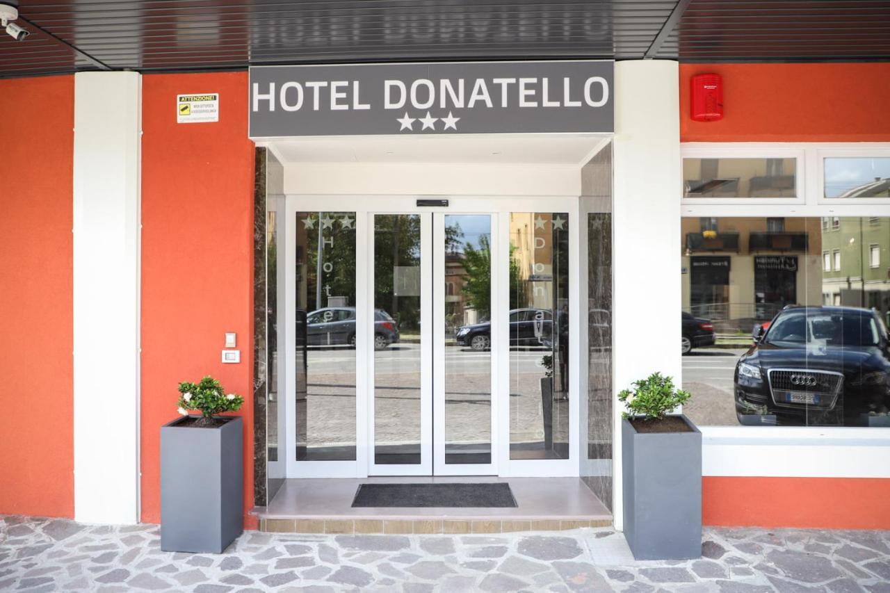 Hotel Donatello Modena Exterior foto